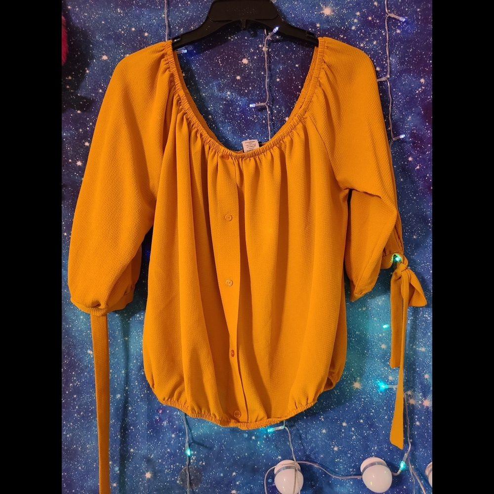 Off the shoulder tshirt